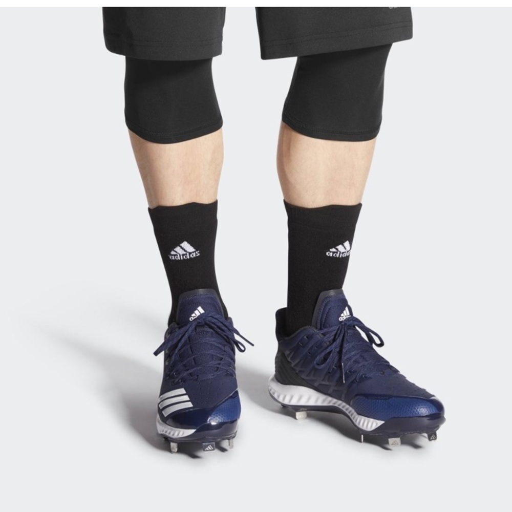 Adidas Icon Bounce Cleats